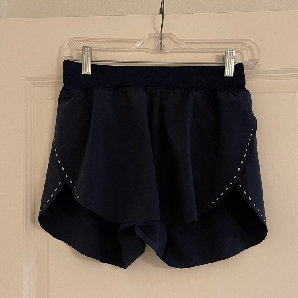 Lululemon Find Your Pace shorts